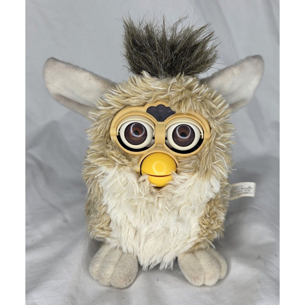 Tiger Electronics 1998 Furby Model 70-800 Bear Light Brown Brown Eyes